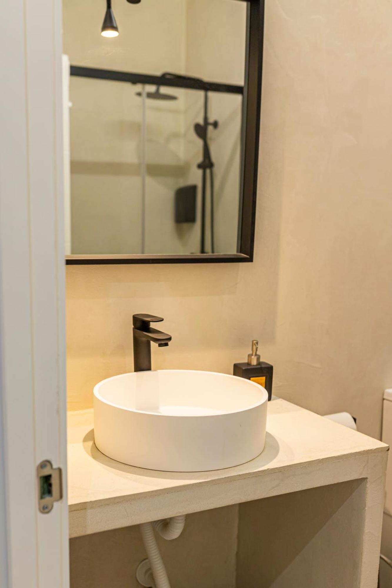 Resolana Suites Seville Luaran gambar